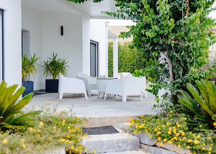 Olivia - New! Olhão