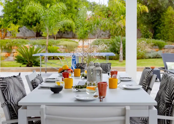 Villa Olivia - New! *