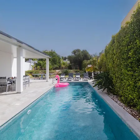 Βίλα Olivia - New! Quatrim do Norte