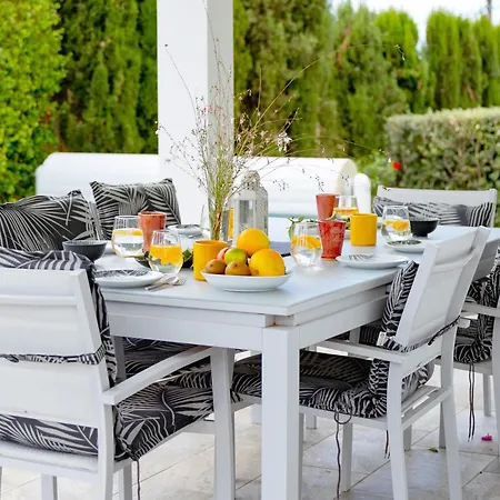 Olivia - New! Villa *