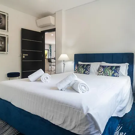 Villa Olivia - New! *