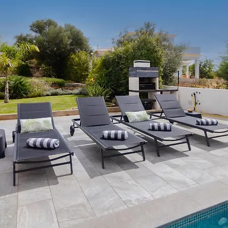 Βίλα Olivia - New! Quatrim do Norte